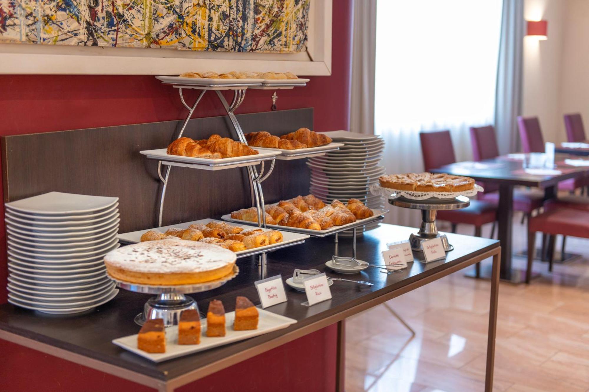 Hotel Nuvo Napoli Ngoại thất bức ảnh