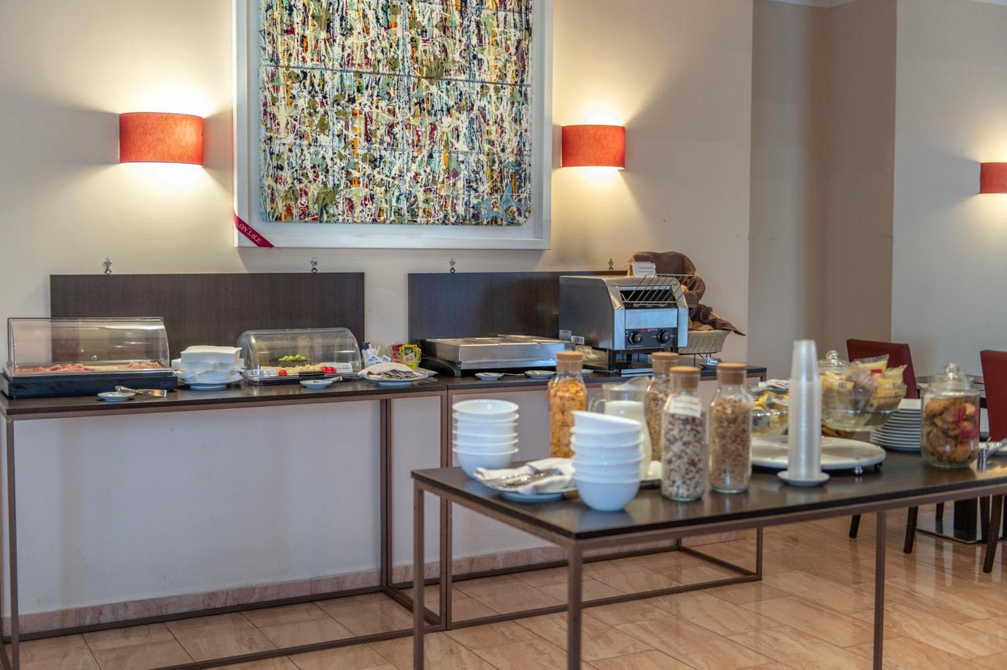 Hotel Nuvo Napoli Ngoại thất bức ảnh