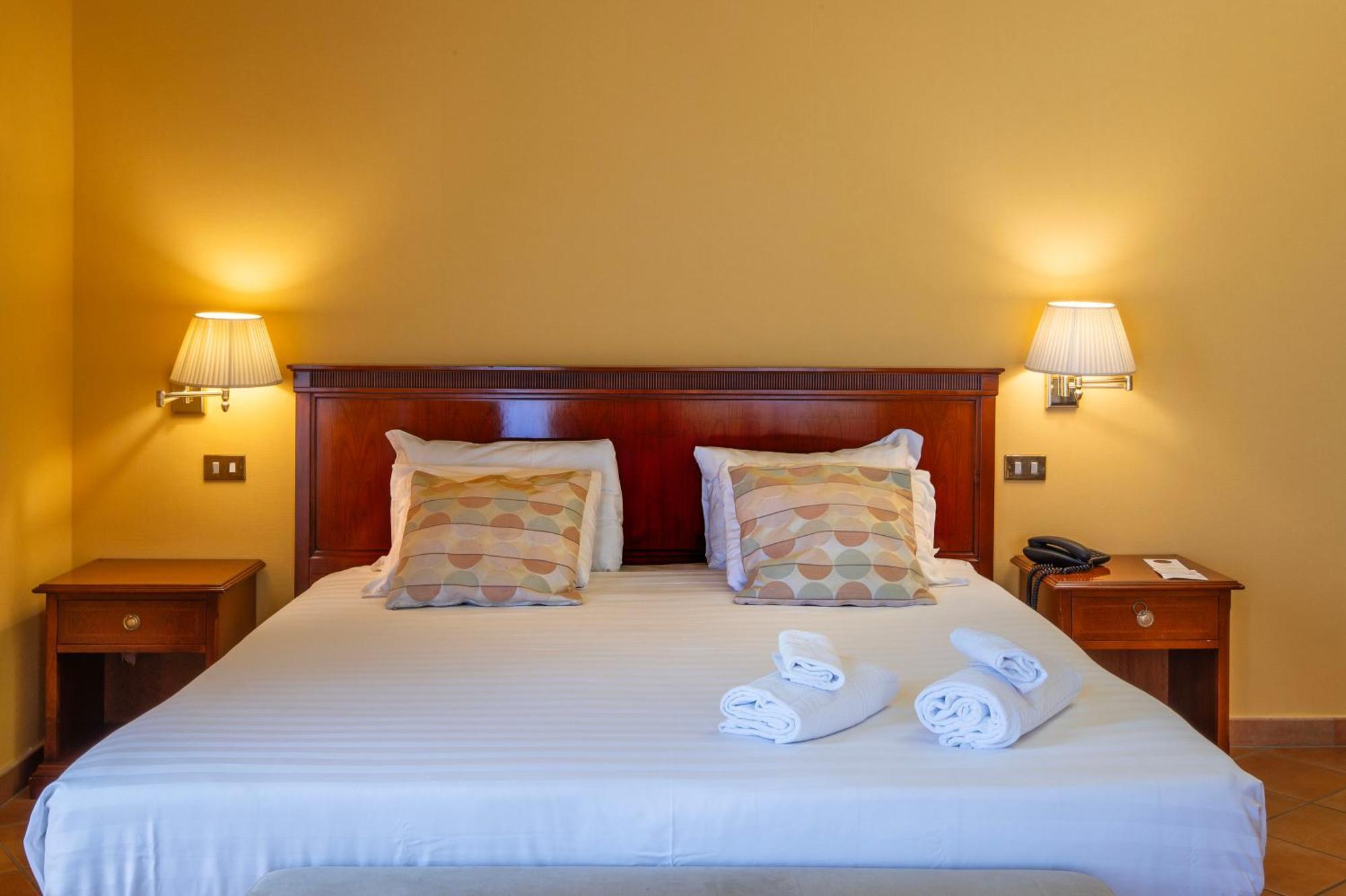 Hotel Nuvo Napoli Ngoại thất bức ảnh