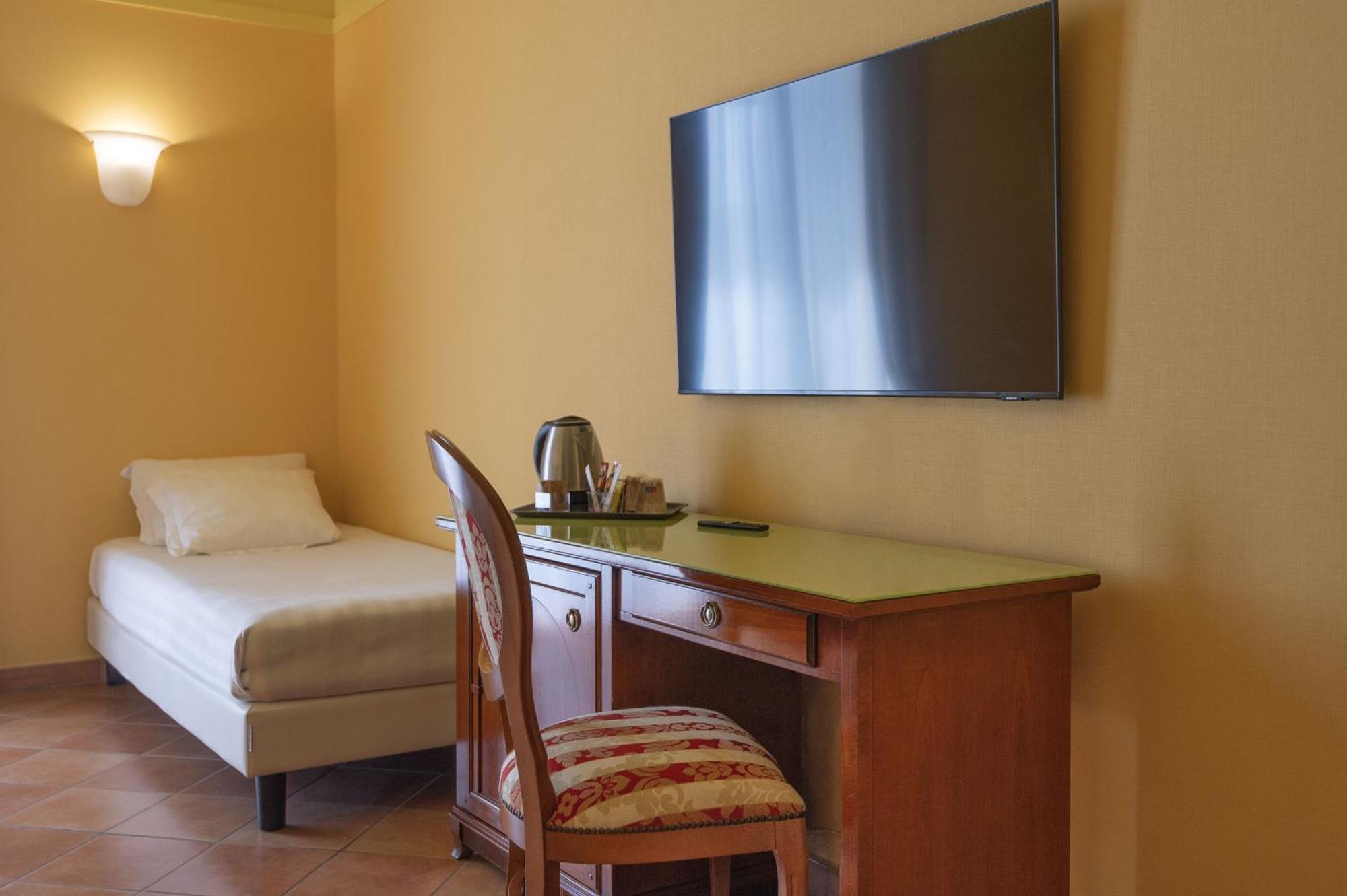 Hotel Nuvo Napoli Phòng bức ảnh